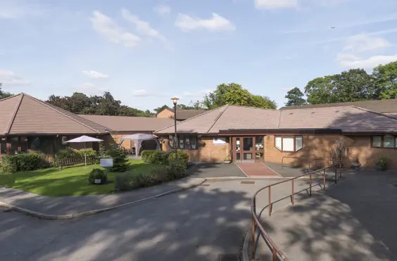 Beechfield Lodge - outside view of care home